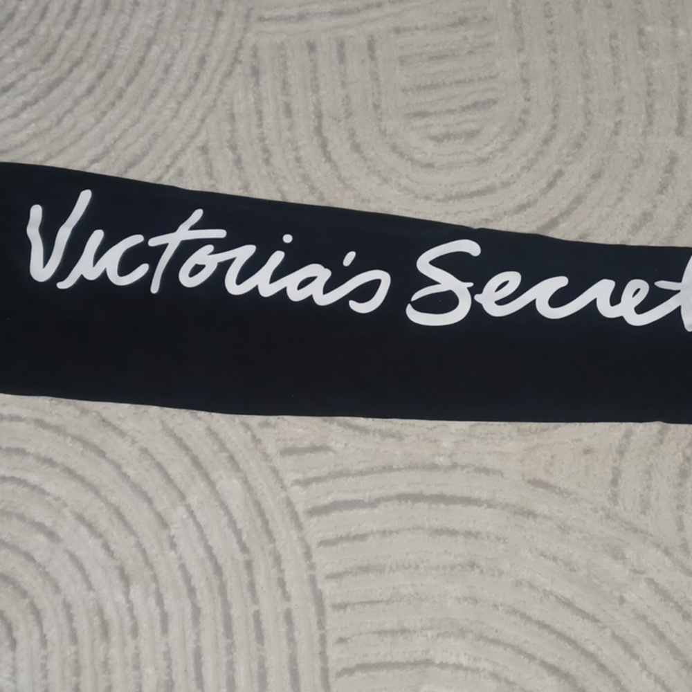 Victoria secret black long leggings - Picture 2 of 4